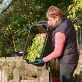 Bosch Turbinenhäcksler AXT 25 TC (2.500 W; geeignet für Holz und harte Gartenabfälle; integrierte Fangbox 53 l; in Karton)
